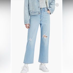 Levi’s Ribcage straight ankle jeans
